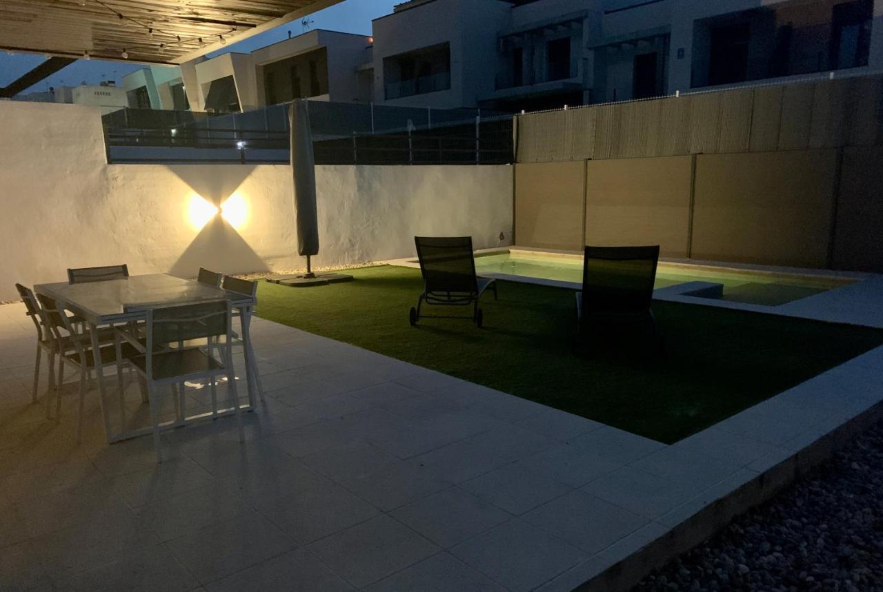 ארויומולינוס Chalet Con Piscina Privada A 25 Min De Madrid מראה חיצוני תמונה