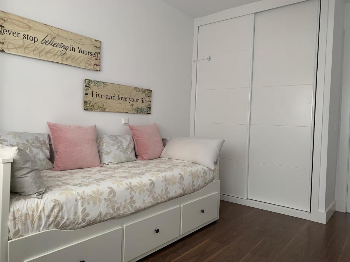 ארויומולינוס Chalet Con Piscina Privada A 25 Min De Madrid מראה חיצוני תמונה