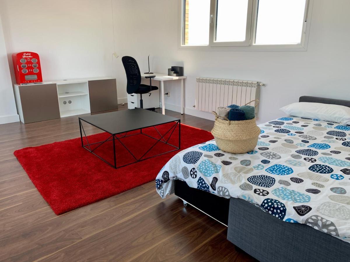 ארויומולינוס Chalet Con Piscina Privada A 25 Min De Madrid מראה חיצוני תמונה